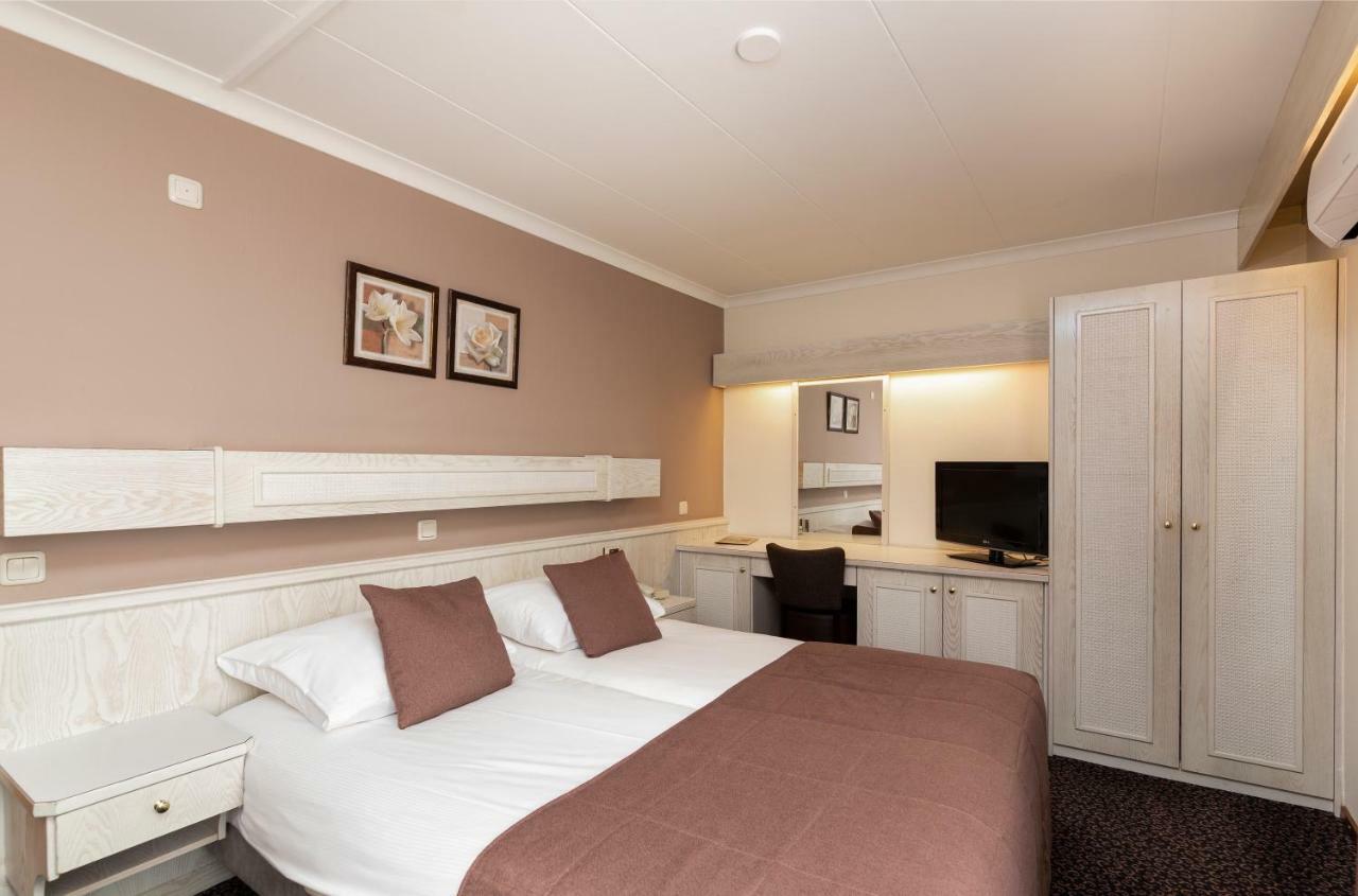 Berg En Dal Hotel 3*